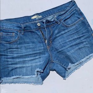 Old Navy Diva Jean Shorts